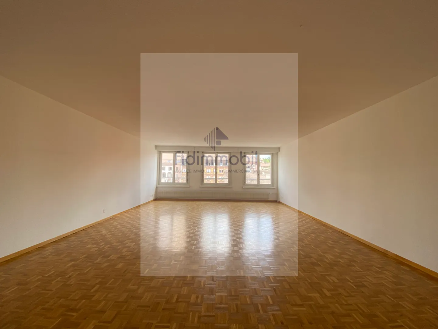 4 pcs 144 m2,Possibilité de louer en bureau, Léopold-Robert 58, Chx - Photo 7 sur 11
