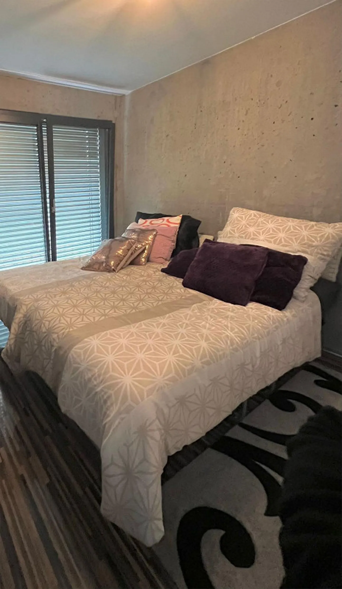 Apartment 2.5 Rooms - Photo 2 of 8