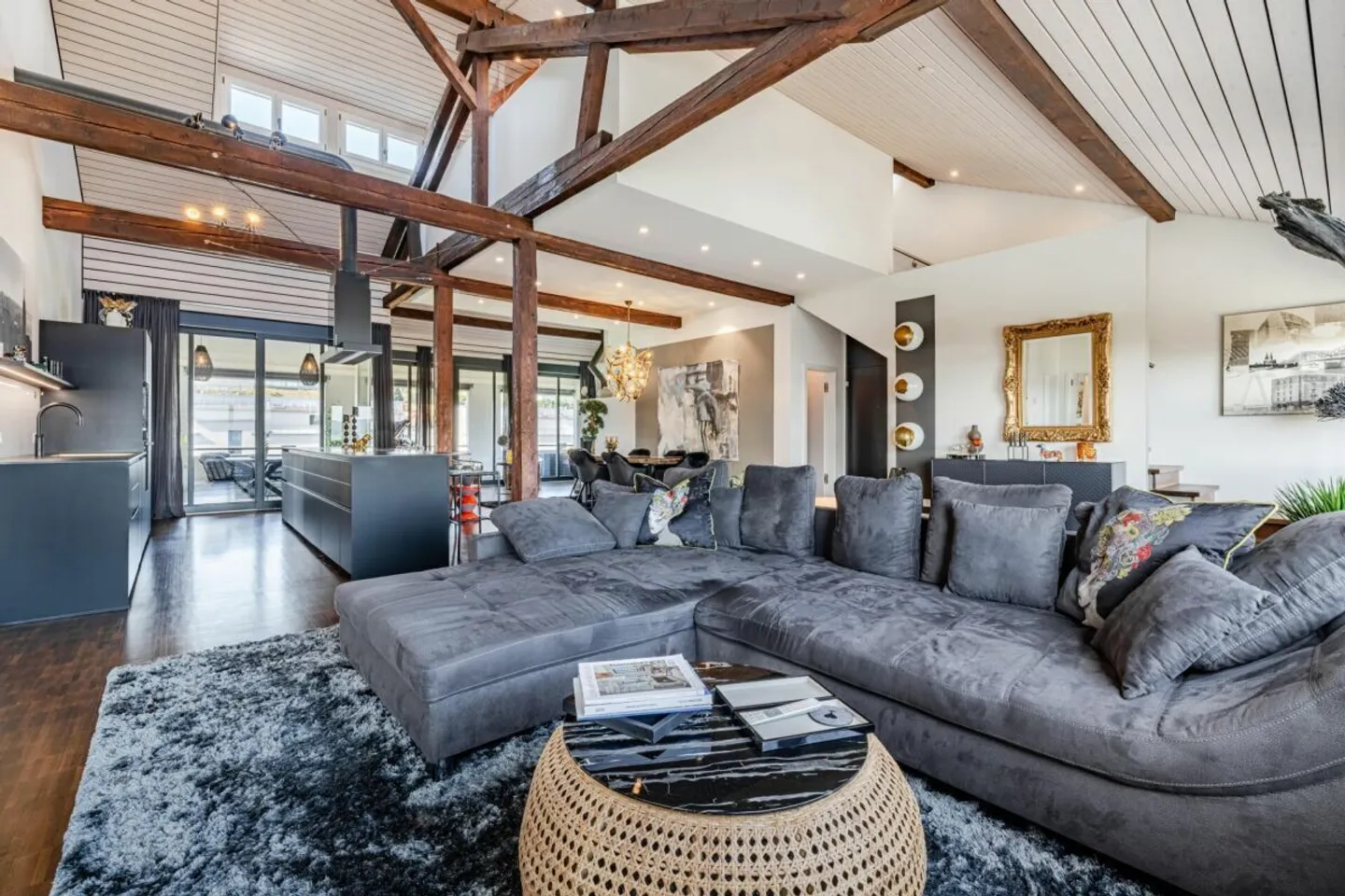 Maison de rêve luxueuse avec terrasse sur le toit exclusive au bord du lac de Constance - Appartement en duplex de premier ordre - Photo 1 sur 11