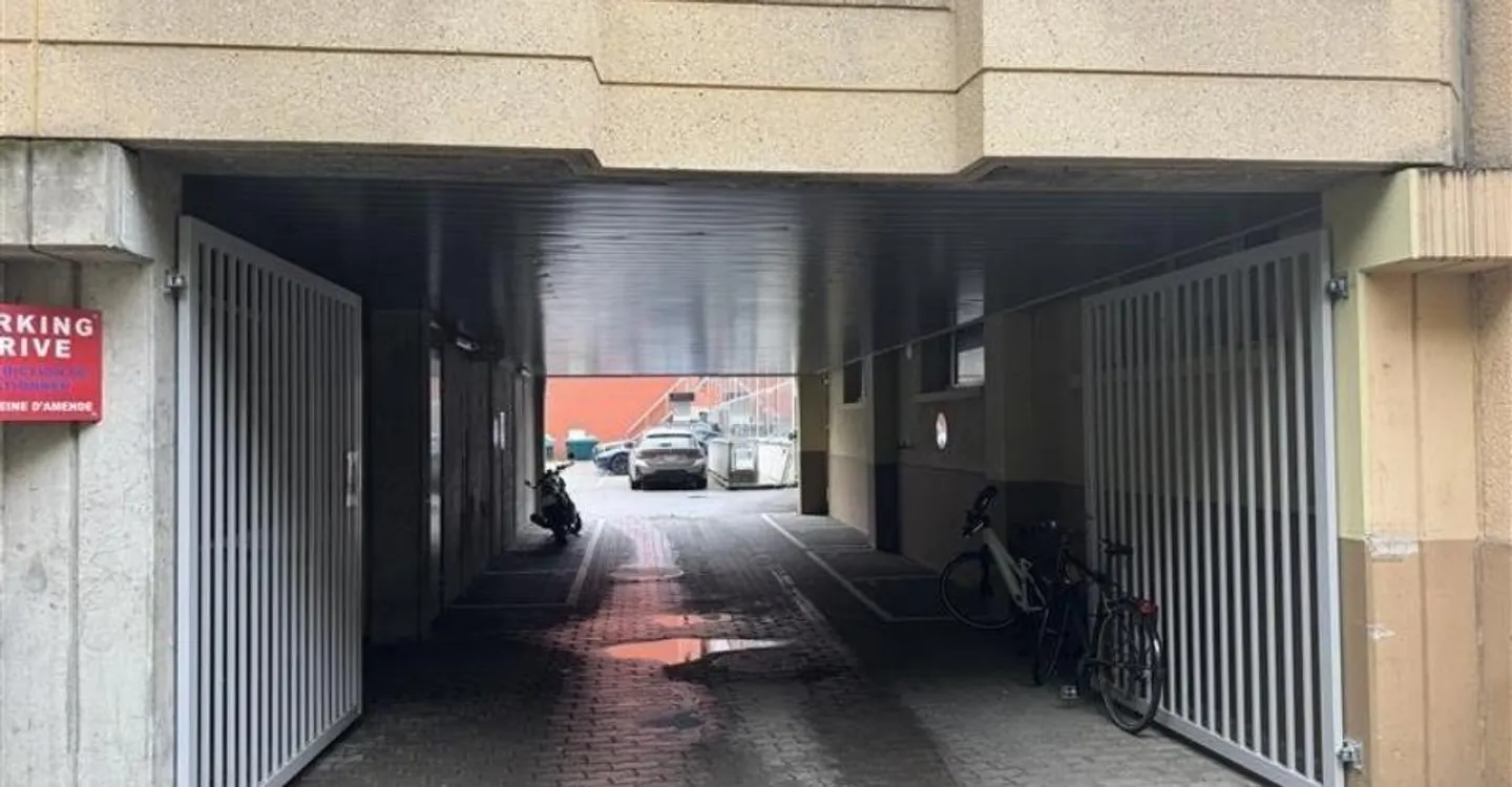 Covered motorcycle parking space - Photo 1 of 1