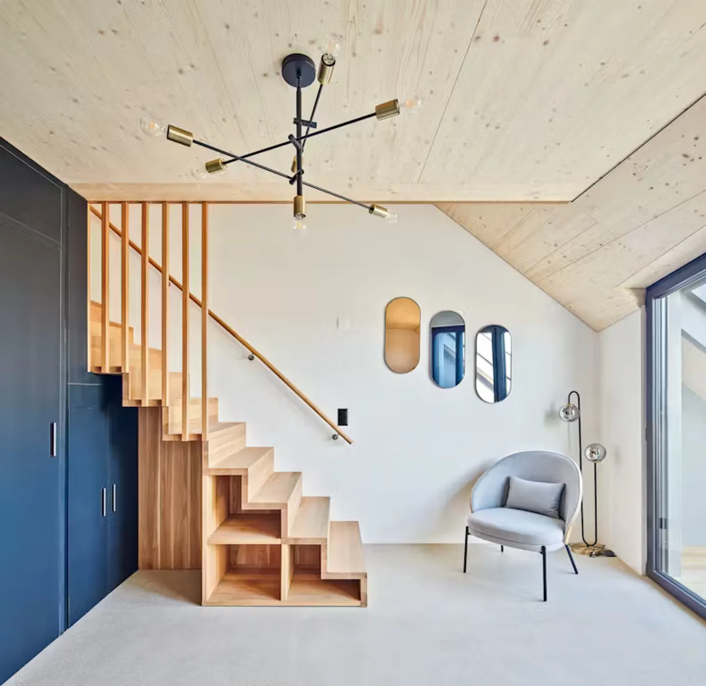 Charming Chalet in Luzern - Photo 2 of 7