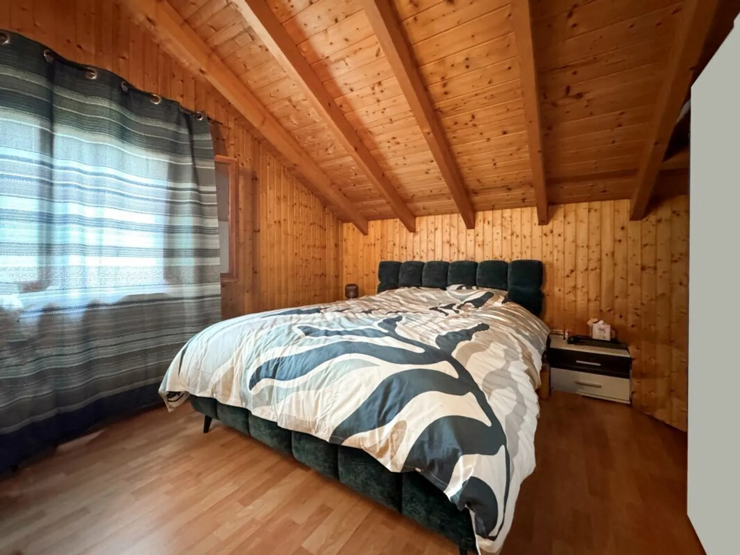 Individual villa with 5.5 rooms and garage. - Photo 12 of 23