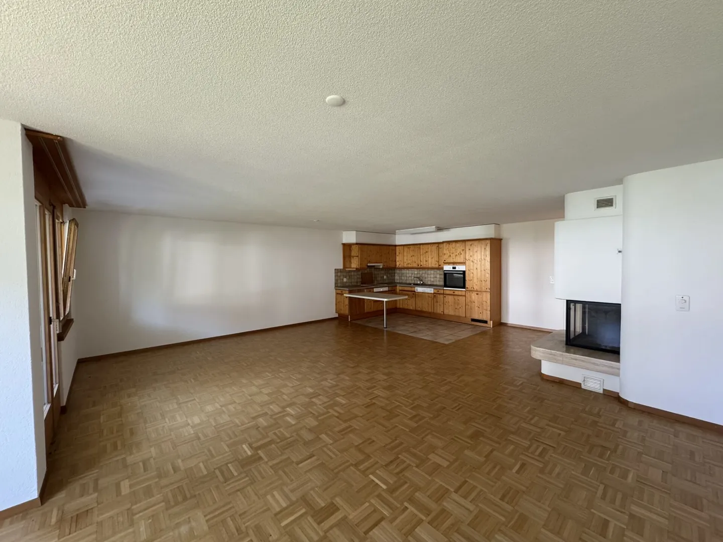 Charmante Wohnung in Menziken - Foto 2 von 9