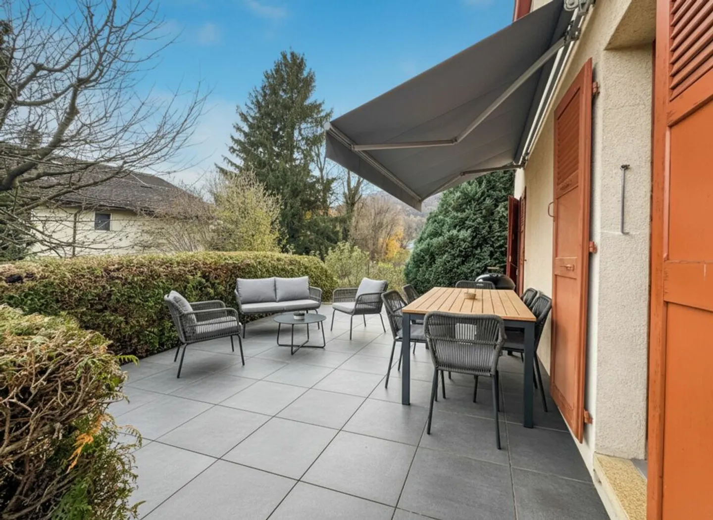 Individual villa with 5.5 rooms and garage. - Photo 19 of 23