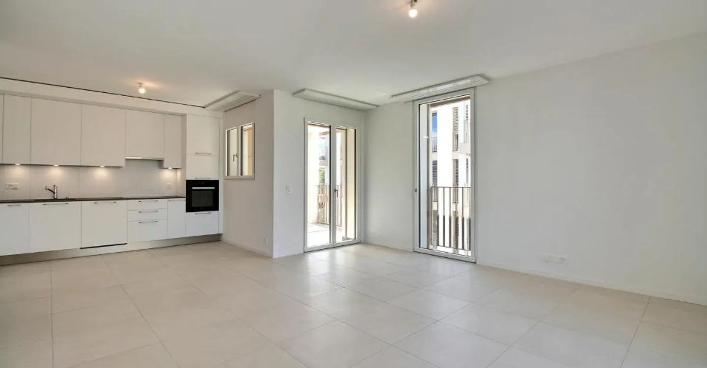 Magnificent 2.5 room penthouse! - Photo 1 of 7