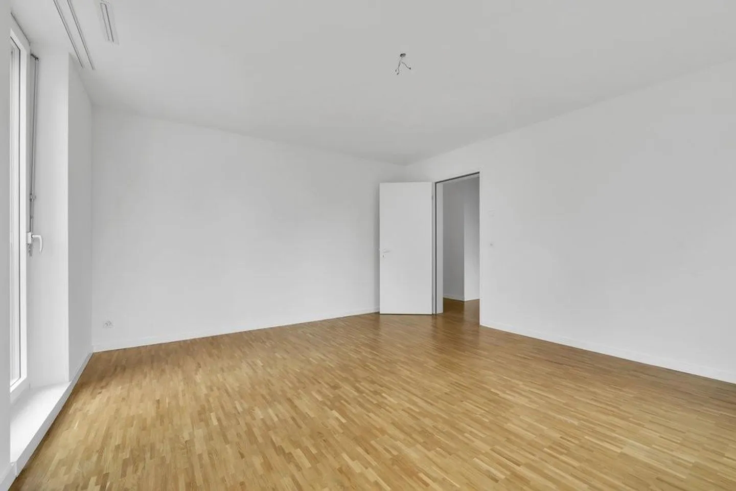 Vivere moderno in posizione esclusiva - Foto 8 di 8