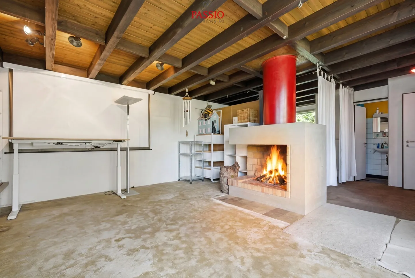 Charming Duplex Family Home - Photo 15 of 37
