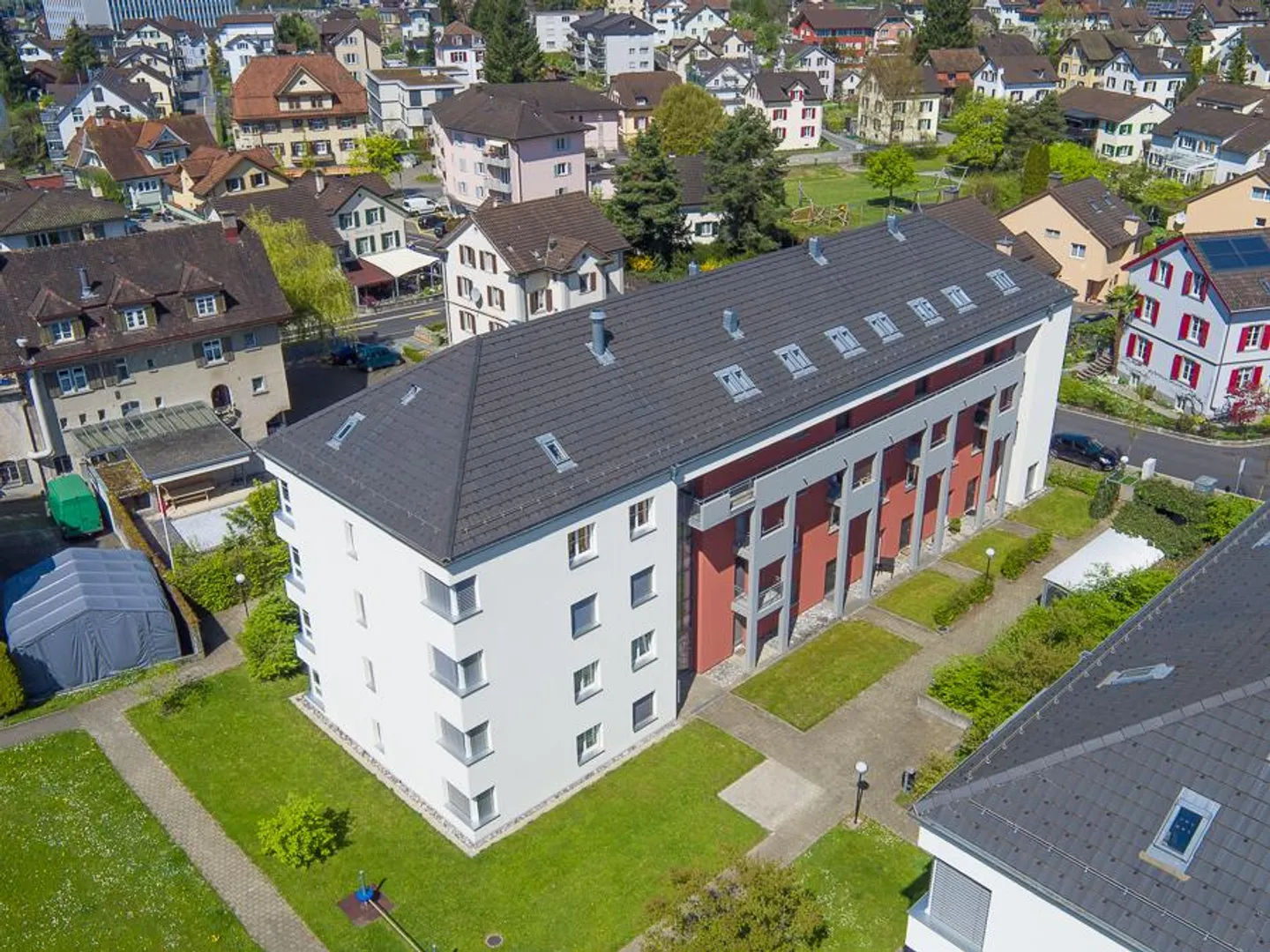 Gemütliche 3 1/2-Zimmerwohnung mit Balkon sucht neue Mieter ... - Foto 1 di 8
