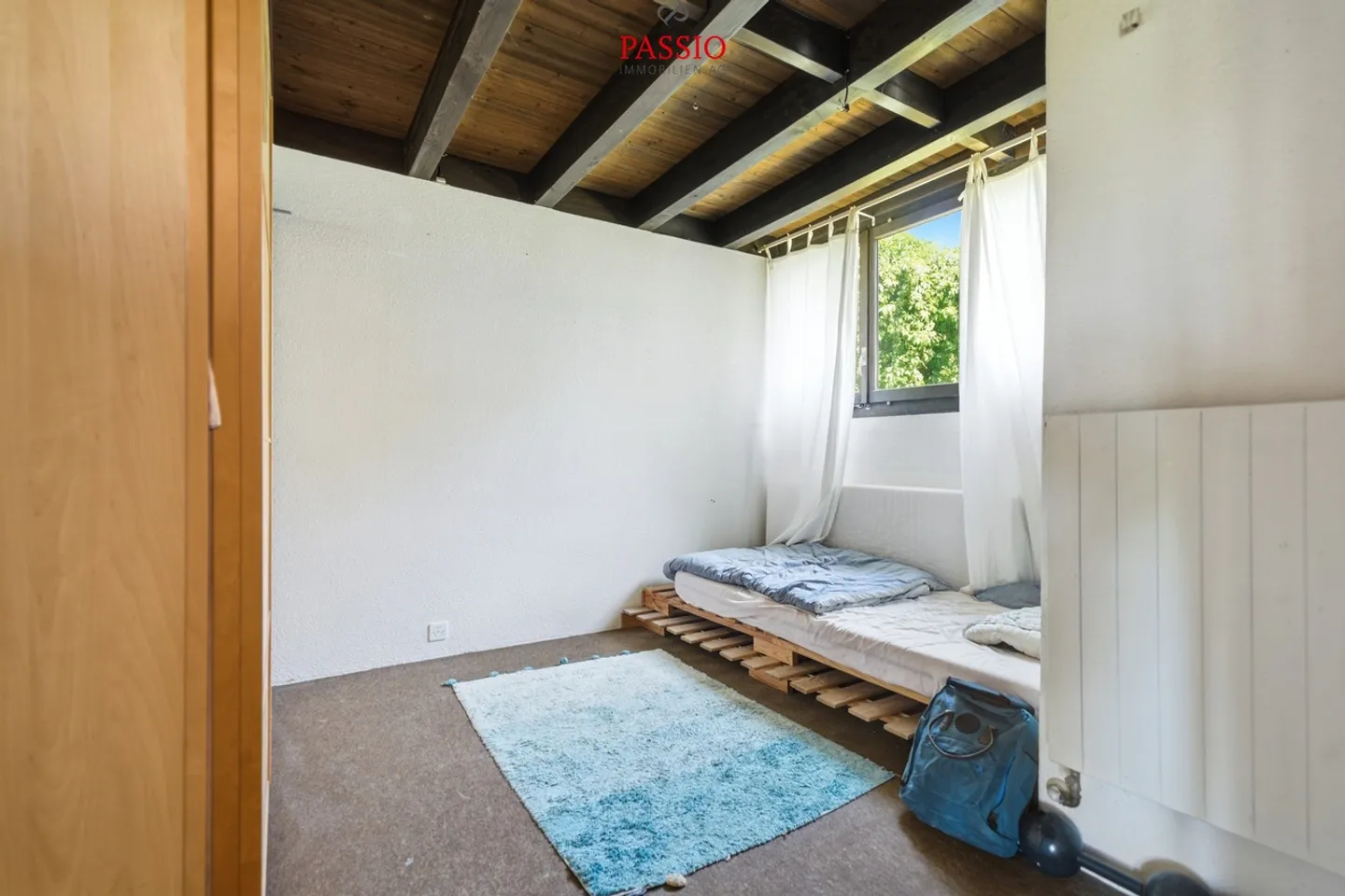 Charming Duplex Family Home - Photo 14 of 37