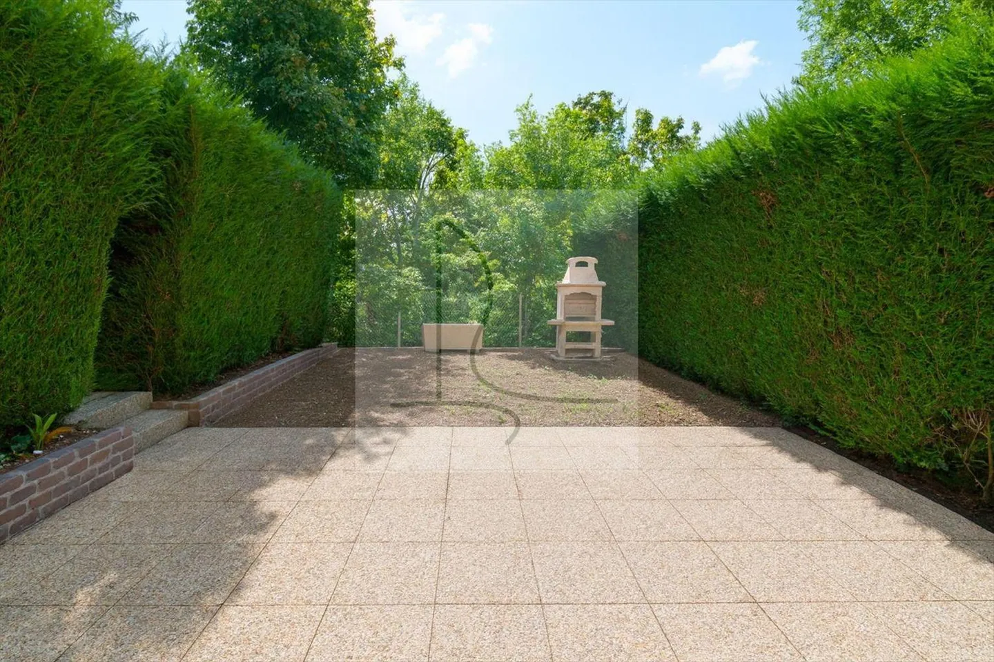 Maison contiguë 6 pièces - Photo 5 sur 7