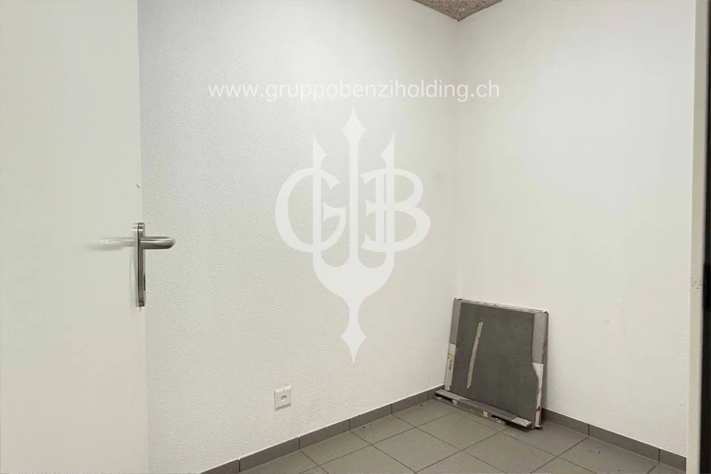 2,5 nuove stanze costruite con giardino privato. - Foto 15 di 15