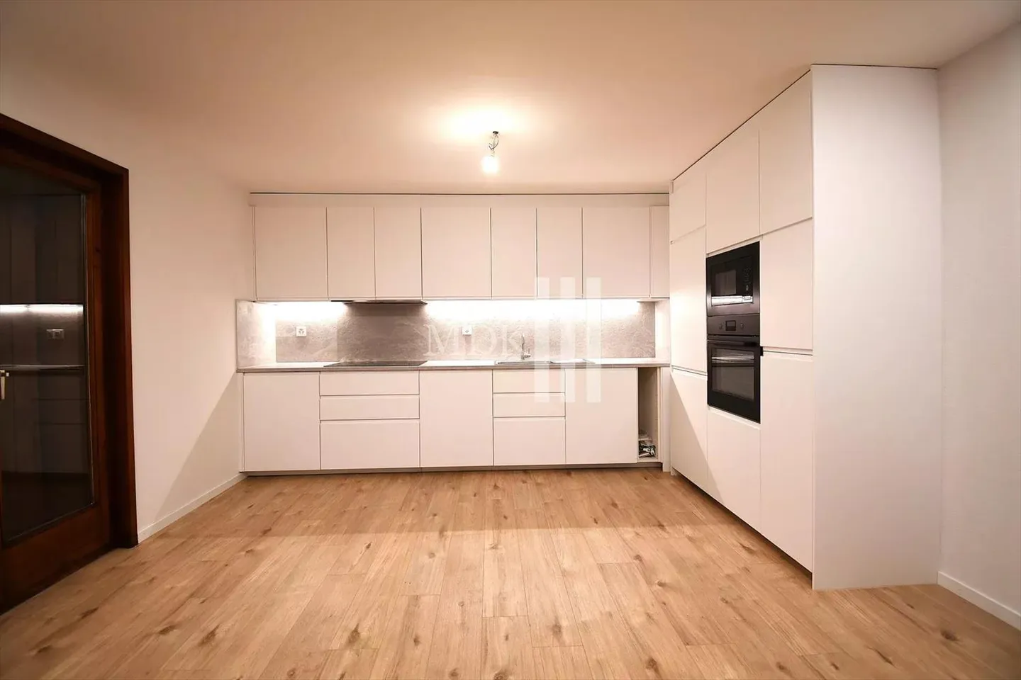 Appartement 4,5 pièces - Photo 4 sur 13