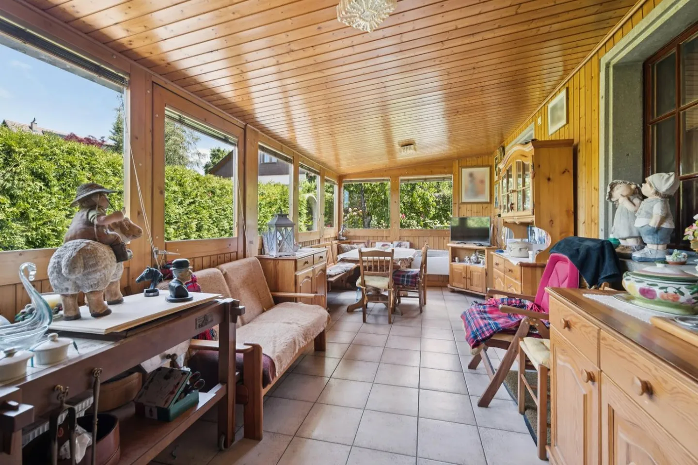 Grundstück mit hohem Potenzial und bestehendem Haus für Investoren - Foto 12 von 13