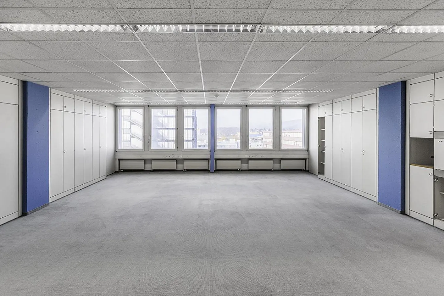 Spazi per uffici temporanei a Spreitenbach nel palazzo Shoppi Tivoli - Foto 3 di 5