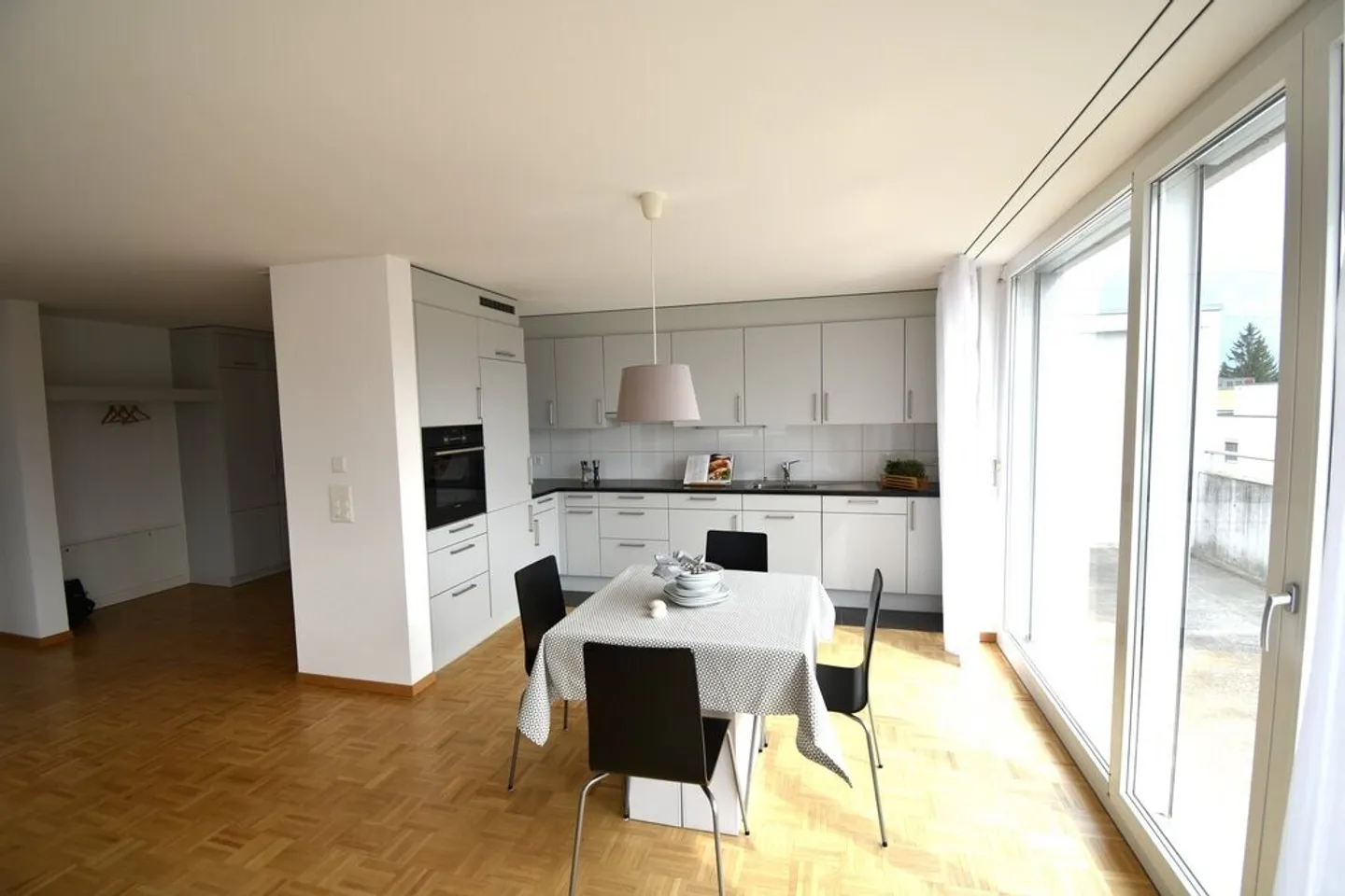 Settlement with Family Sense - Photo 5 of 9