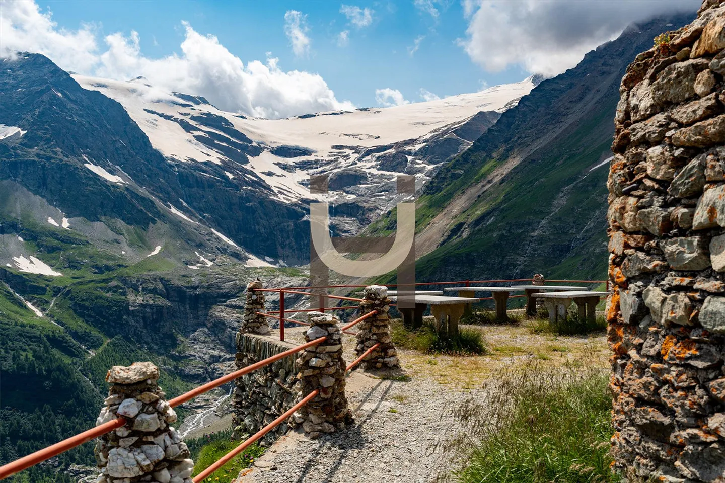 Historische Zuflucht in der Natur - Foto 2 von 5