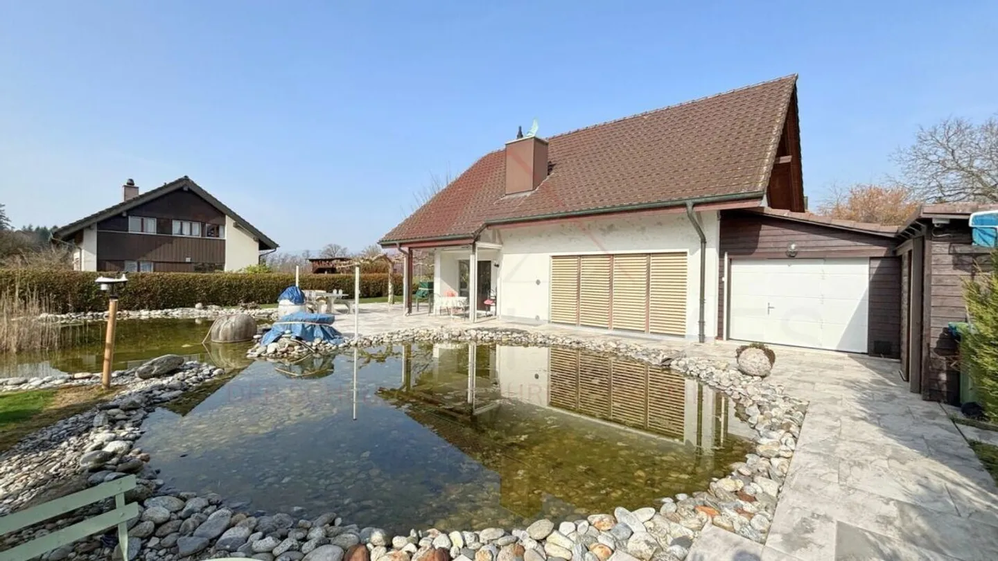 Single house for sale - Photo 3 of 15