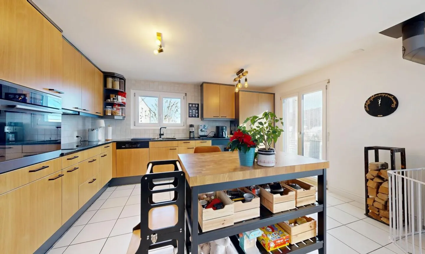 Charmantes freistehendes Haus mit beruhigendem Panorama - Foto 7 von 11