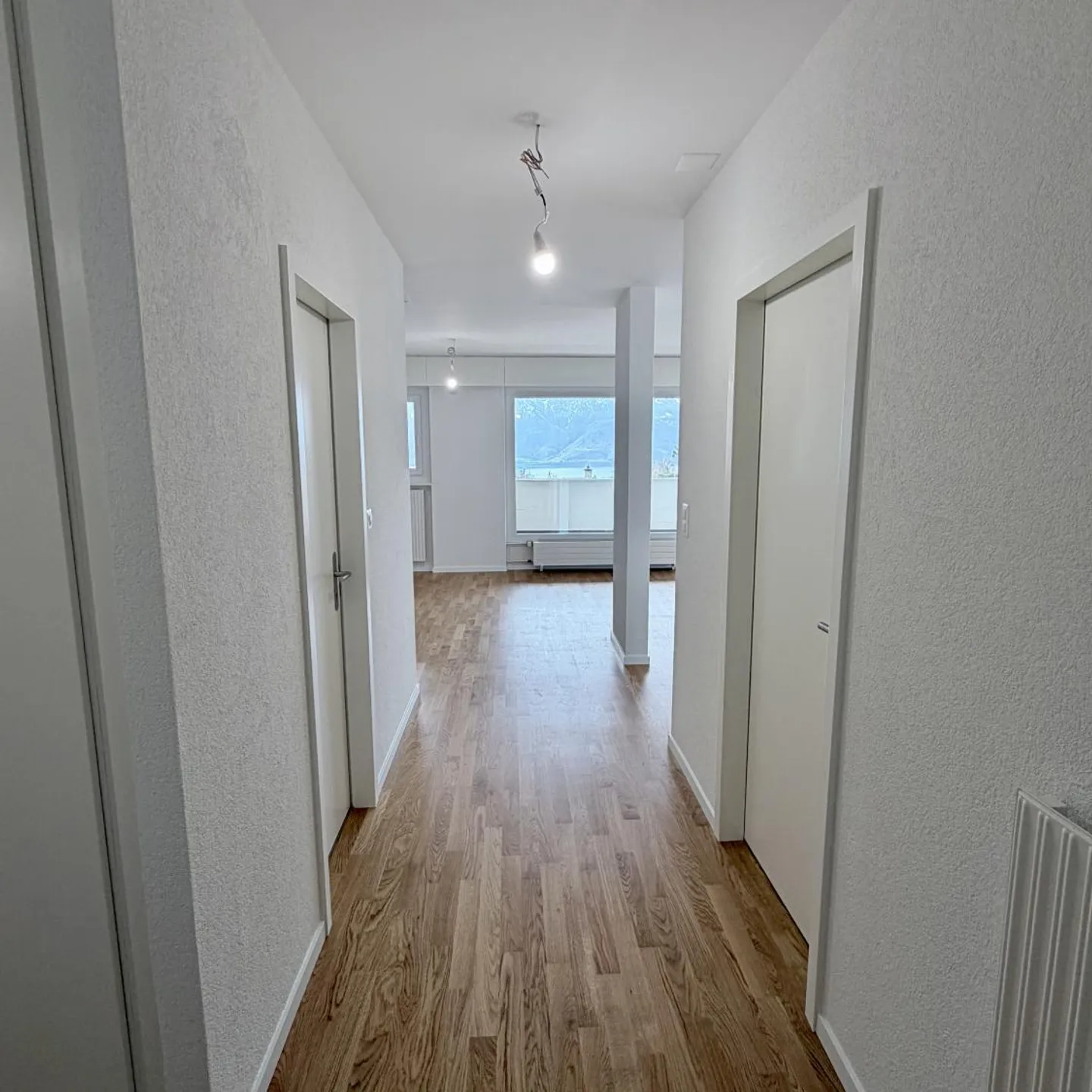 Attique Charmant avec Vue sur le Lac - Photo 2 sur 14