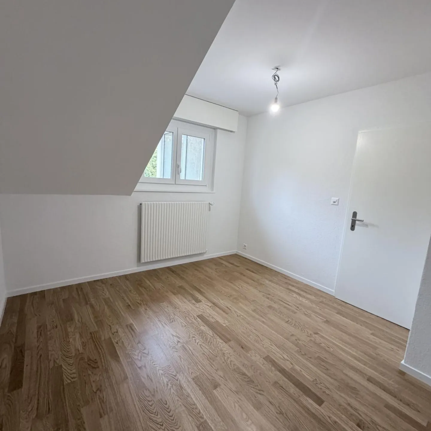 Attique Charmant avec Vue sur le Lac - Photo 5 sur 14