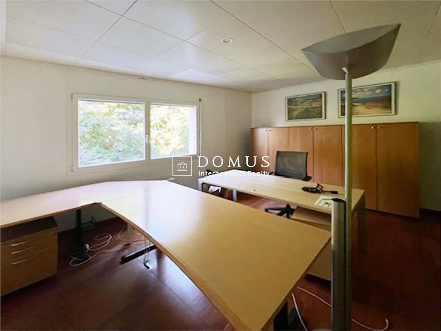 Espace commercial et de bureau - Photo 8 sur 12
