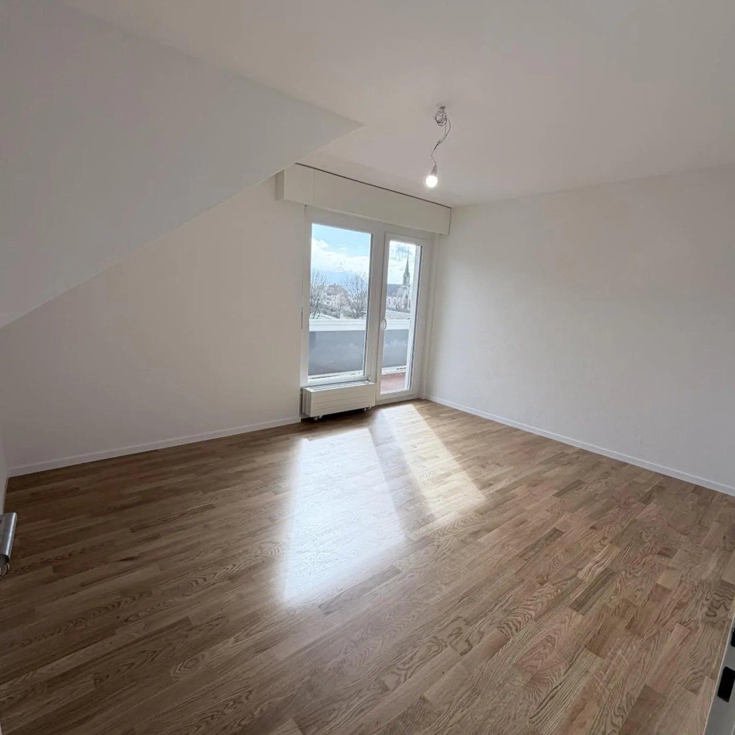 Attique Charmant avec Vue sur le Lac - Photo 7 sur 14