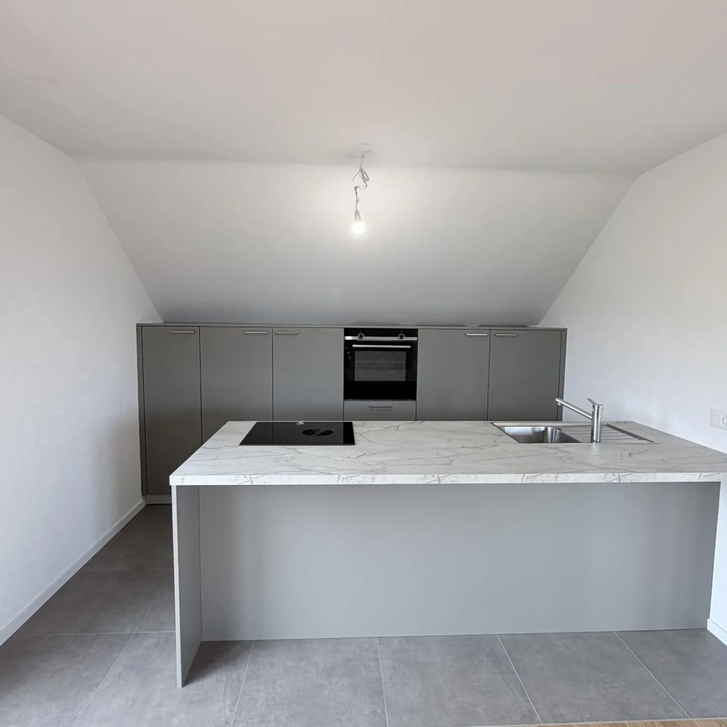 Attique Charmant avec Vue sur le Lac - Photo 10 sur 14