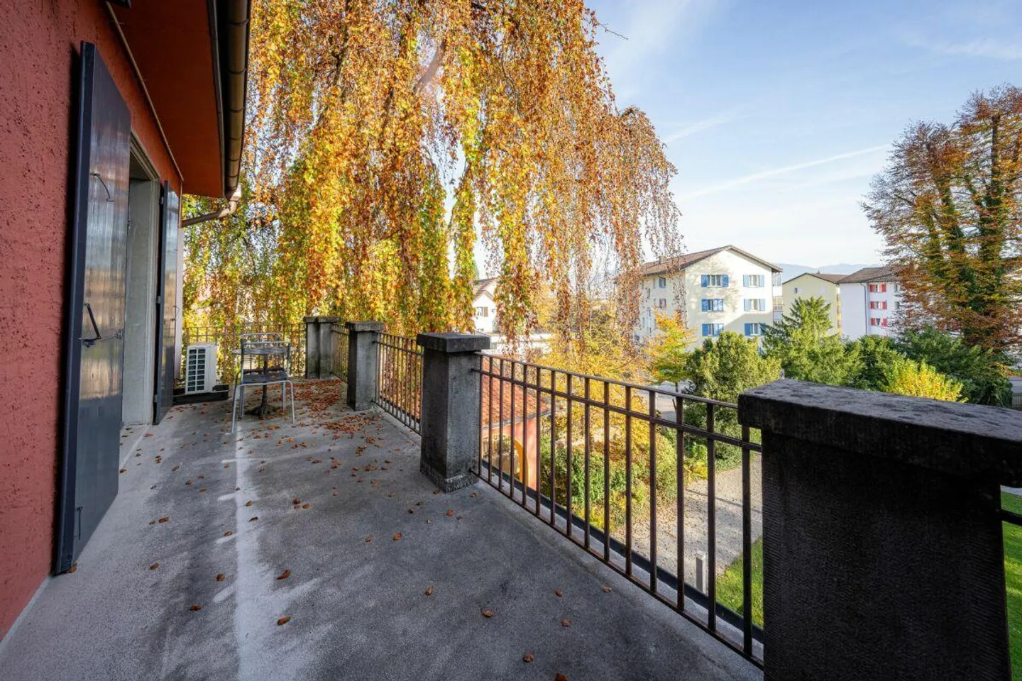 Office Space - Photo 3 of 12