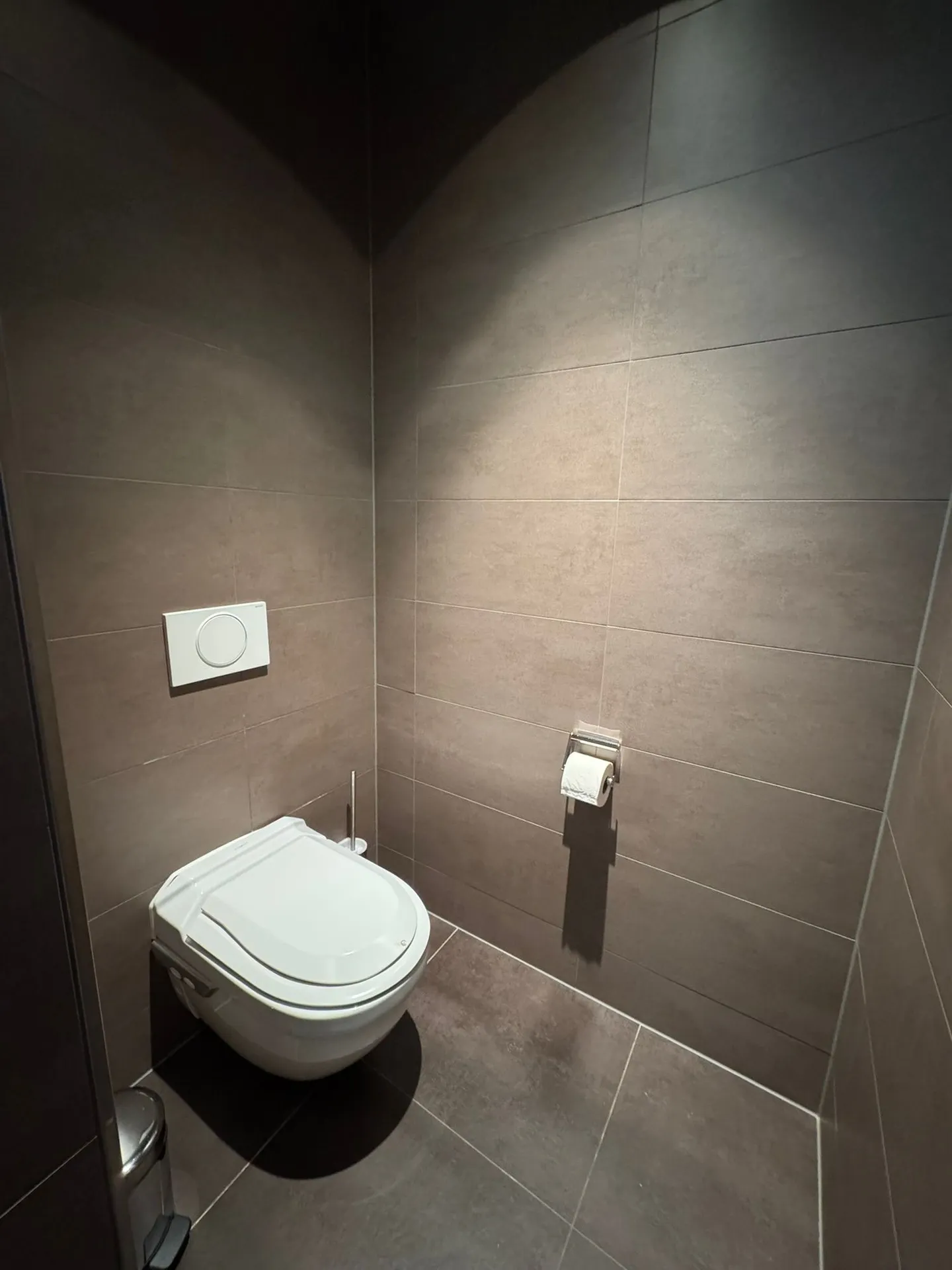 Exclusive 3.5-room terrace apartment with large sun terrace in Hergiswil - Photo 16 of 22