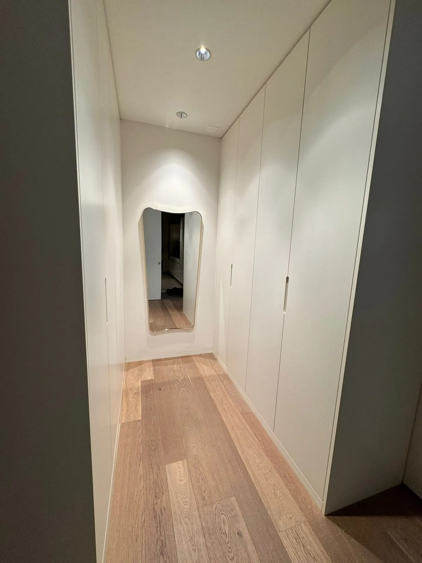 Exclusive 3.5-room terrace apartment with large sun terrace in Hergiswil - Photo 18 of 22