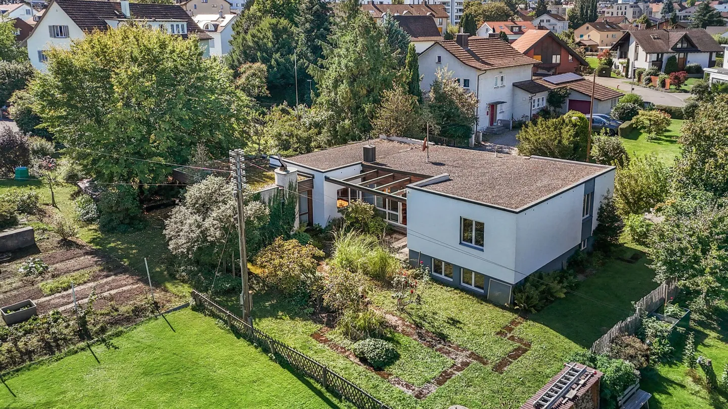 Living with Charm: Detached Villa with Large Garden in Quiet Location of Goldach - Photo 1 of 41