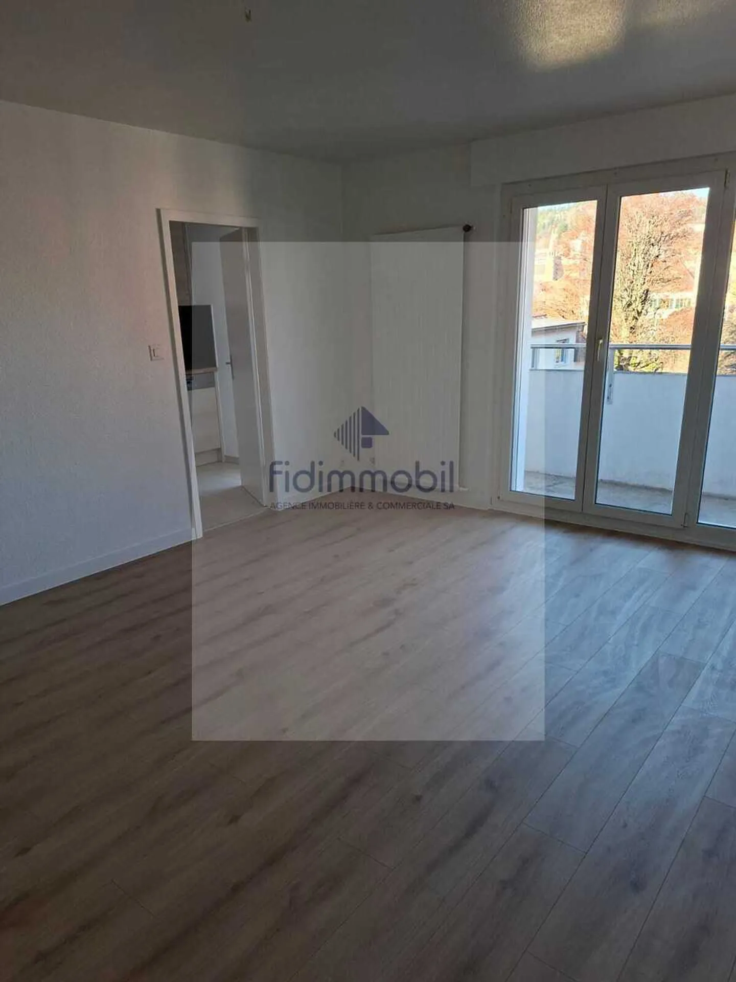 3 pièces avec balcon, Fritz-Courvoisier 24, La Chaux-de-Fonds - Photo 2 sur 5