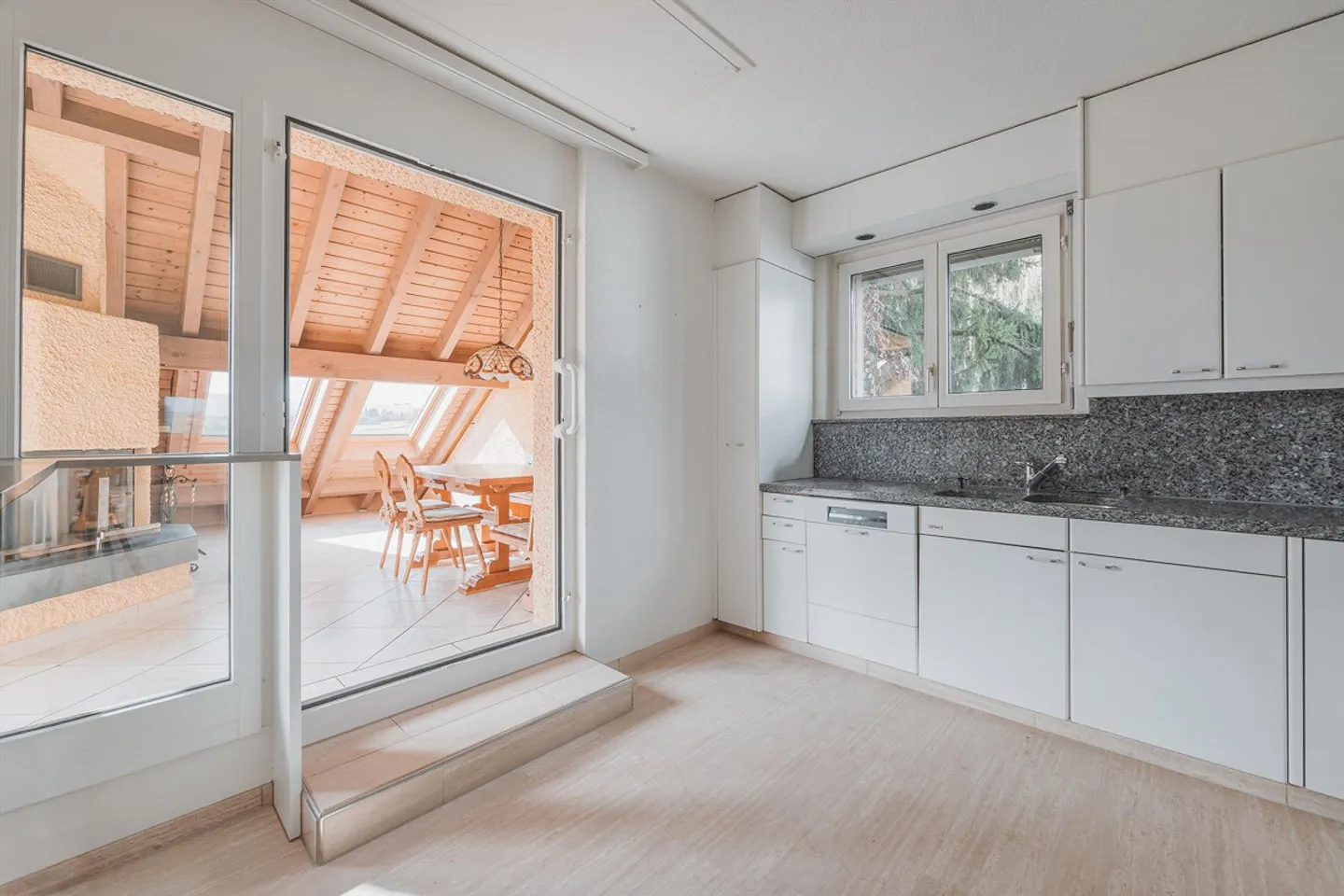 Penthouse exceptionnel de 5,5 pièces - Photo 6 sur 9