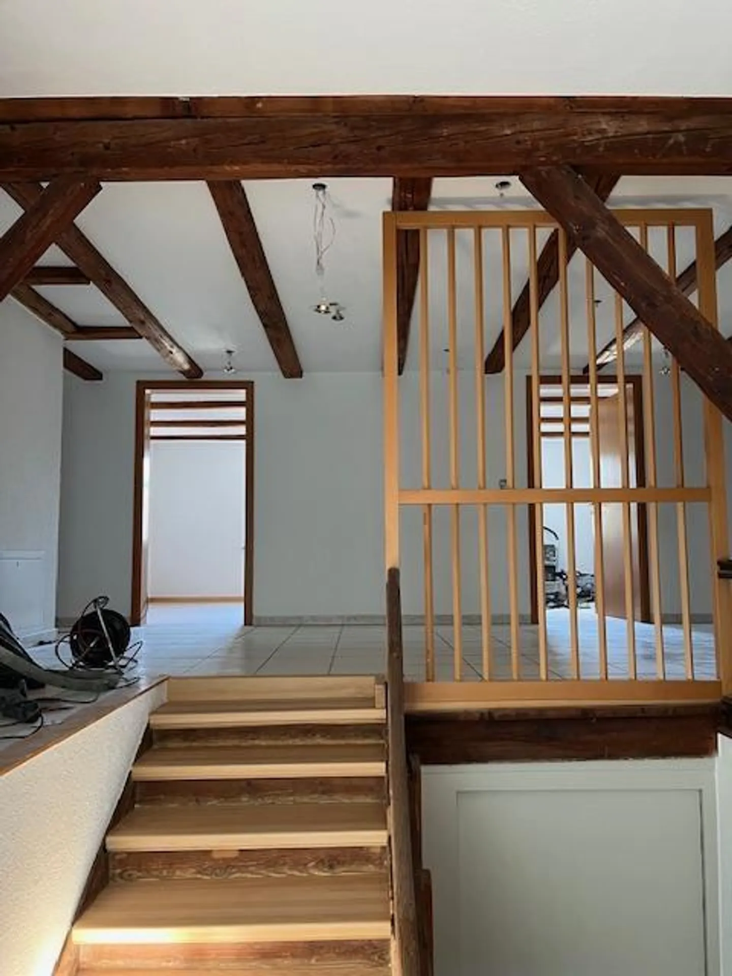 5 Room Attic Apartment - Photo 3 of 13