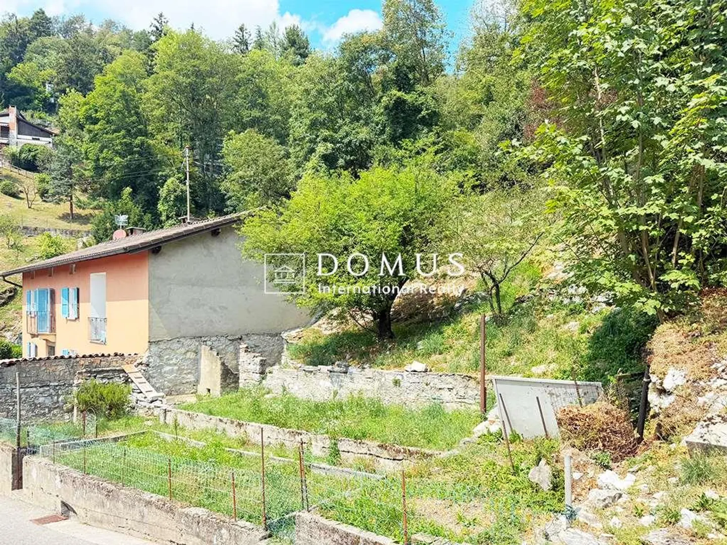 Einfamilienhaus - Foto 2 von 13