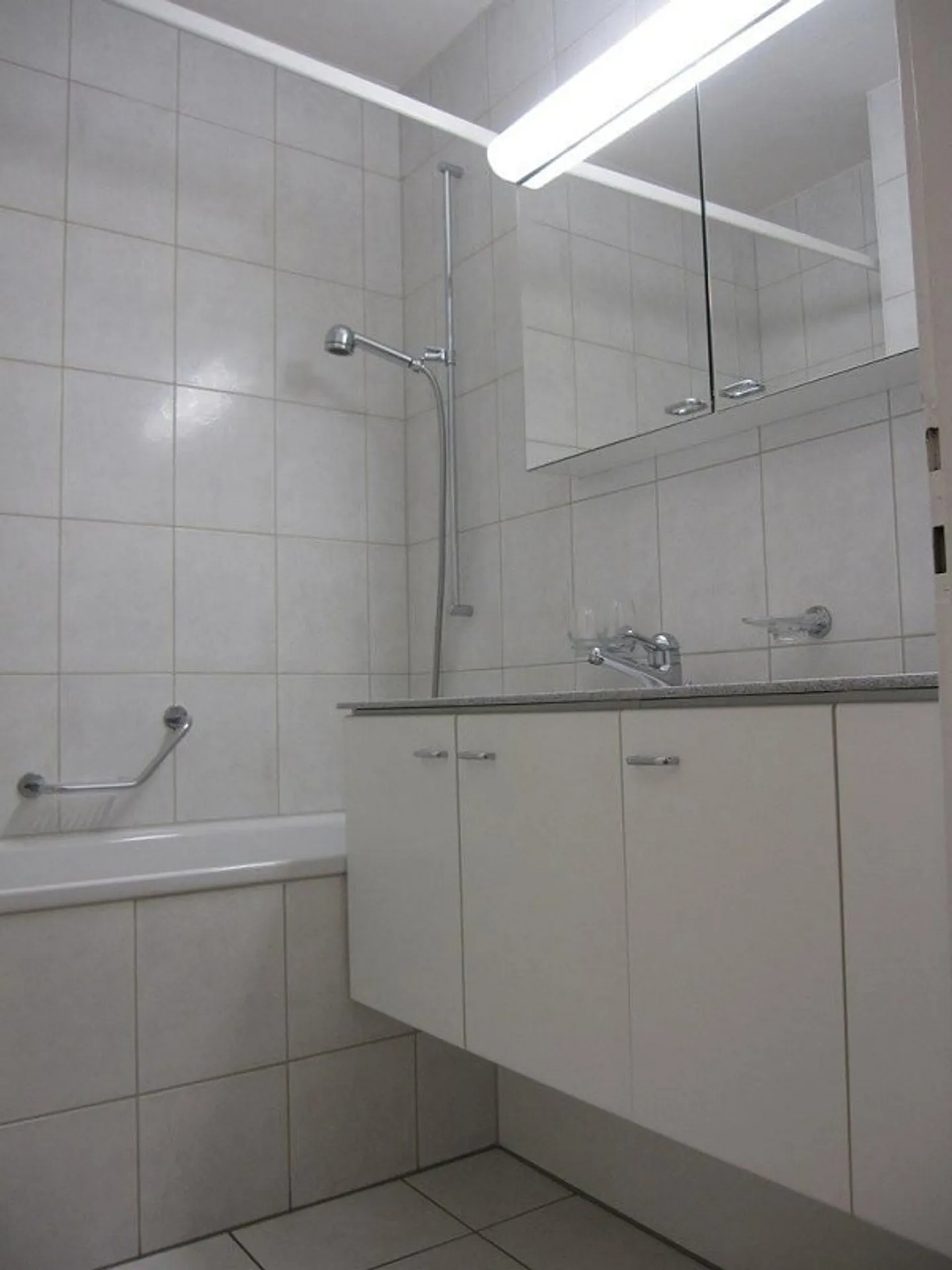 Helle 4-Zimmer-Wohnung in Bern - Foto 6 von 8