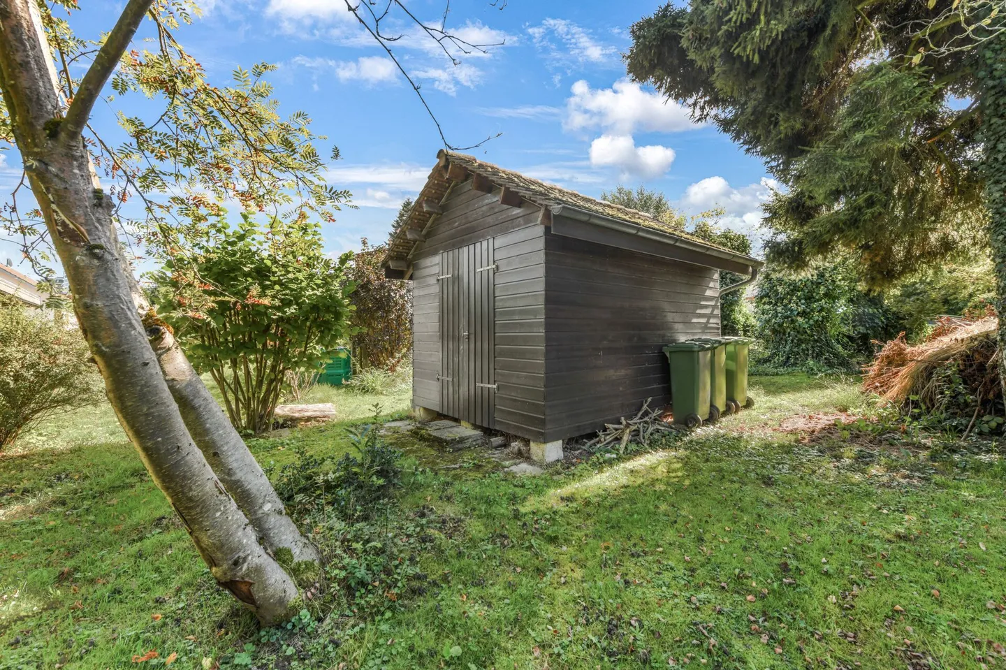 Living with Charm: Detached Villa with Large Garden in Quiet Location of Goldach - Photo 27 of 41