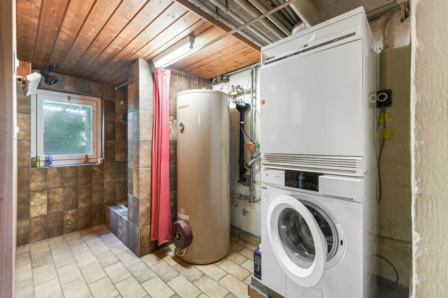 Living with Charm: Detached Villa with Large Garden in Quiet Location of Goldach - Photo 39 of 41