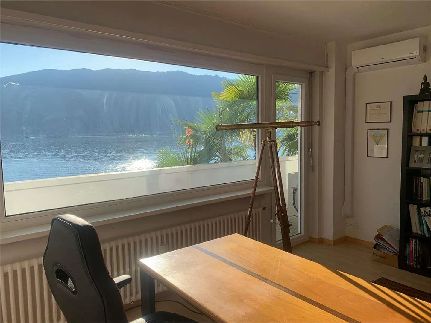 Villa esclusiva a Bissone direttamente sull'acqua - Foto 10 di 13