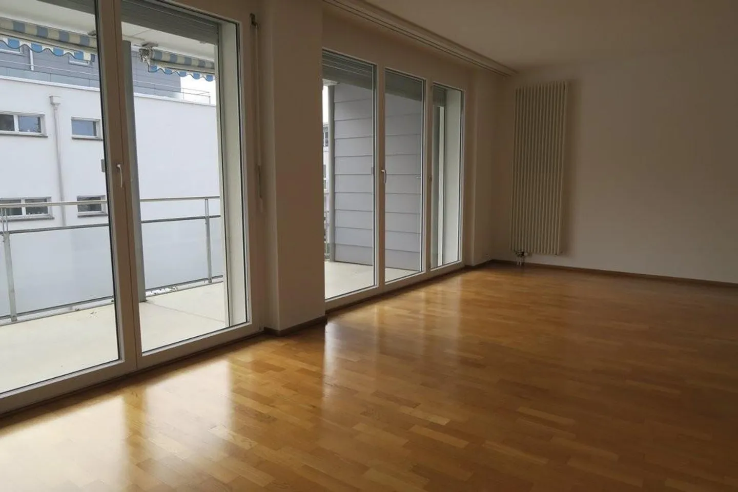 Geräumige Wohnung mit Garten - Foto 8 von 9