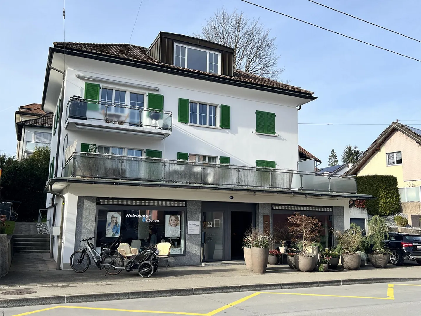 Bellissimo e luminoso appartamento mansardato di 2,5 stanze vicino all'università - Foto 1 di 9