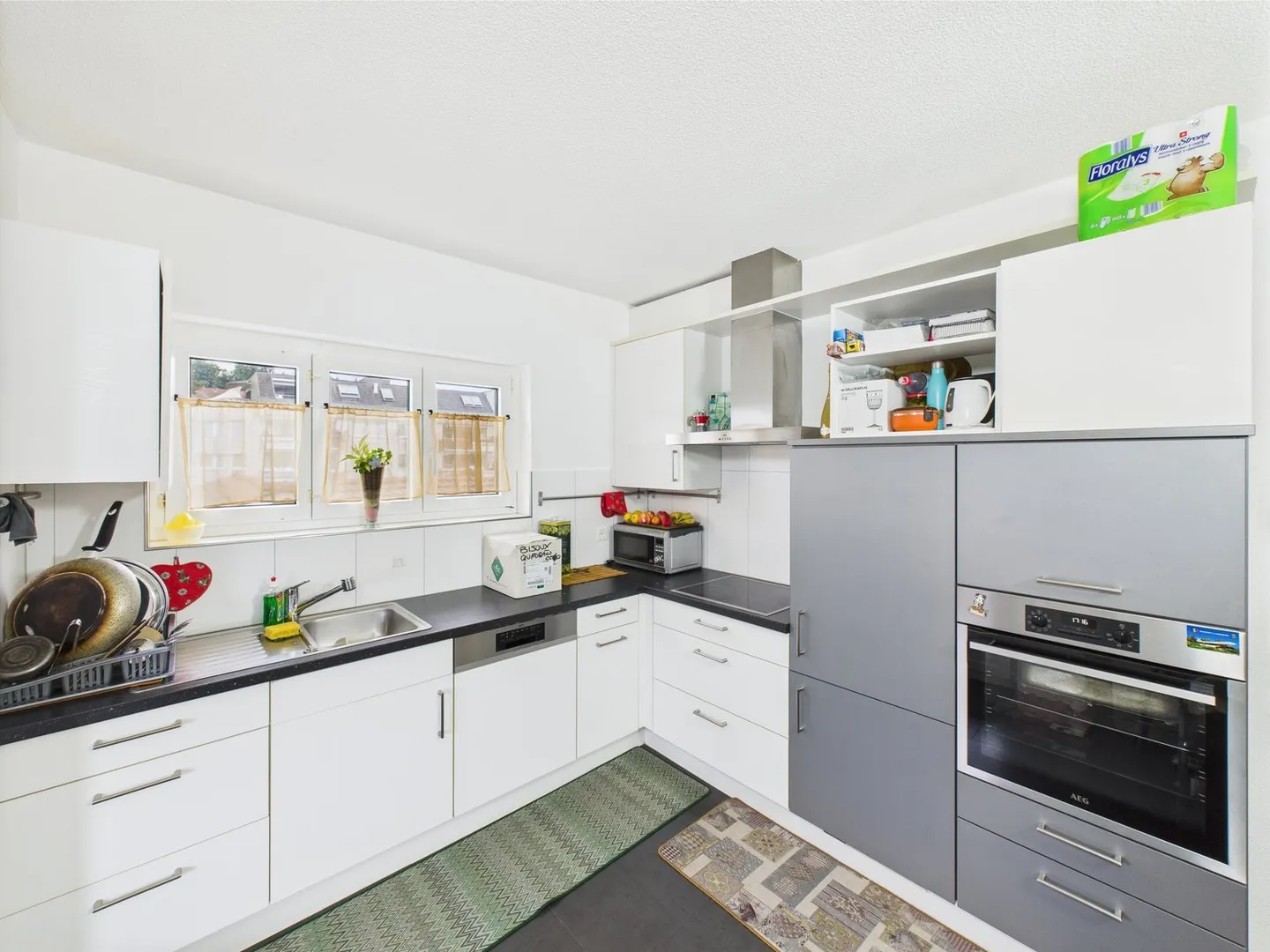 Quiet, modernized apartment near Olten train station with plenty of comfort - Photo 2 of 6