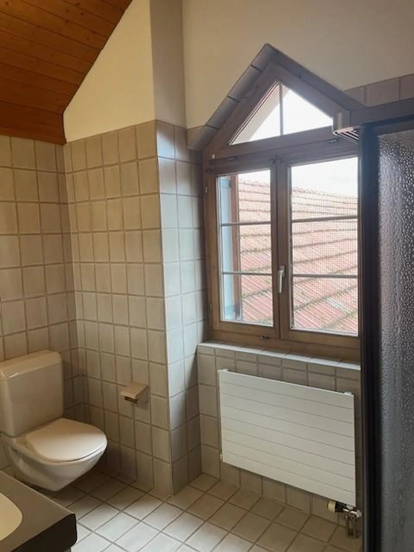 Charmante, rustikale 4.5-Zimmer Maisonettewohnung inkl. Garage - Photo 3 sur 7