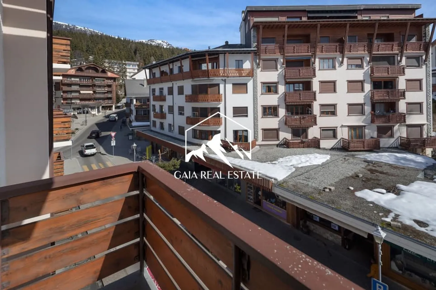 3,5 Zimmer im Herzen von Crans Montana mit Aussicht und Garage - Foto 8 von 13