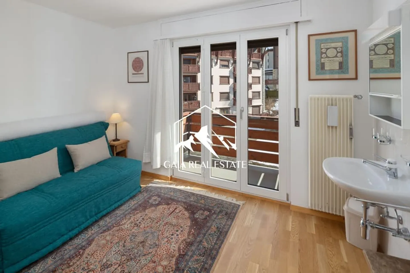 3,5 Zimmer im Herzen von Crans Montana mit Aussicht und Garage - Foto 9 von 13