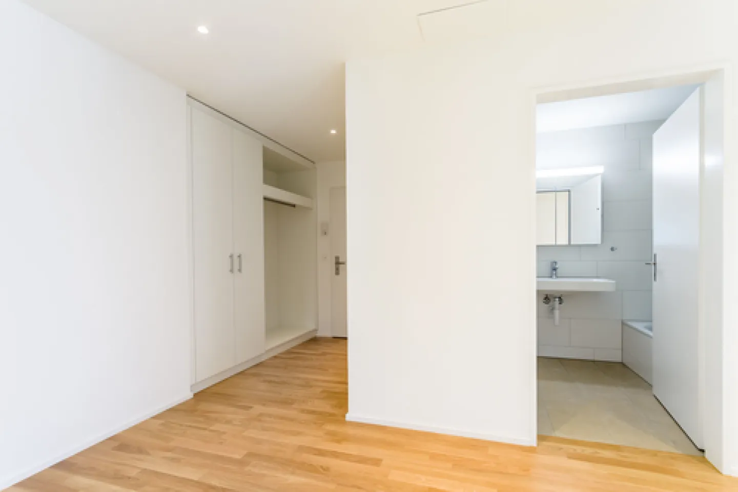 Familienwohnung im Erdgeschoss - Foto 2 von 5
