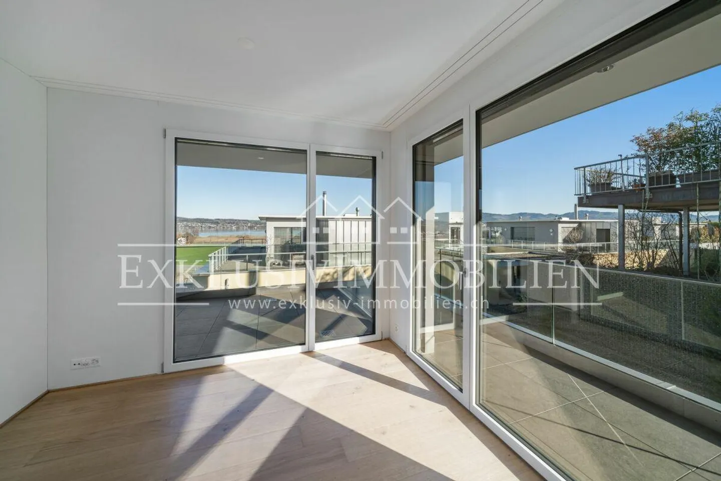Luxuswohnung mit See- und Weitblick - Foto 5 von 9