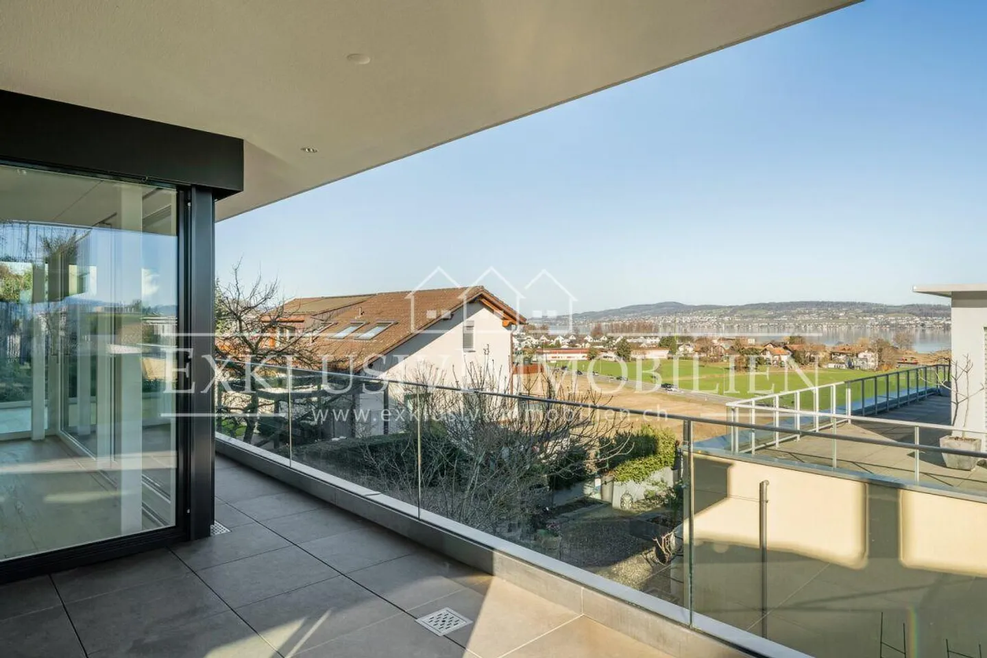 Luxuswohnung mit See- und Weitblick - Foto 7 von 9