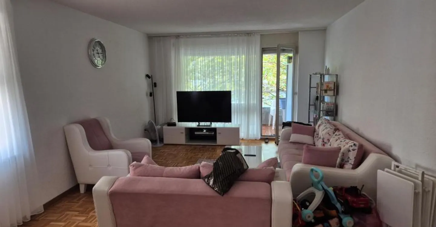 Appartement exclusif recherché ? - Photo 2 sur 13