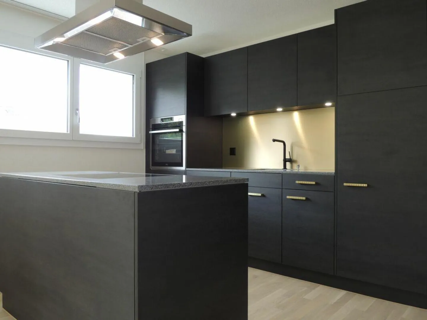 Maison à quatre familles pour investisseurs privés - Photo 4 sur 7